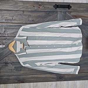 American Eagle Men's XL Long sleeved Button down Striped shirt